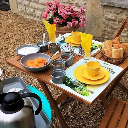 Chateau De Bed & Breakfast