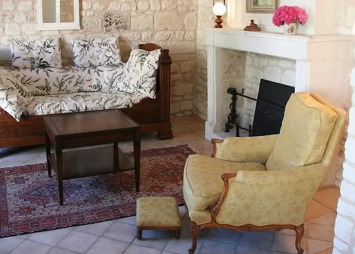 Chateau De 3* Bournand