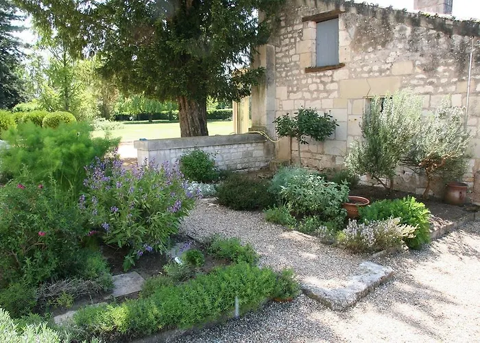 Chateau De 3* Bournand