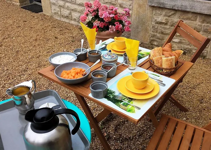 Chateau De Bed and breakfast